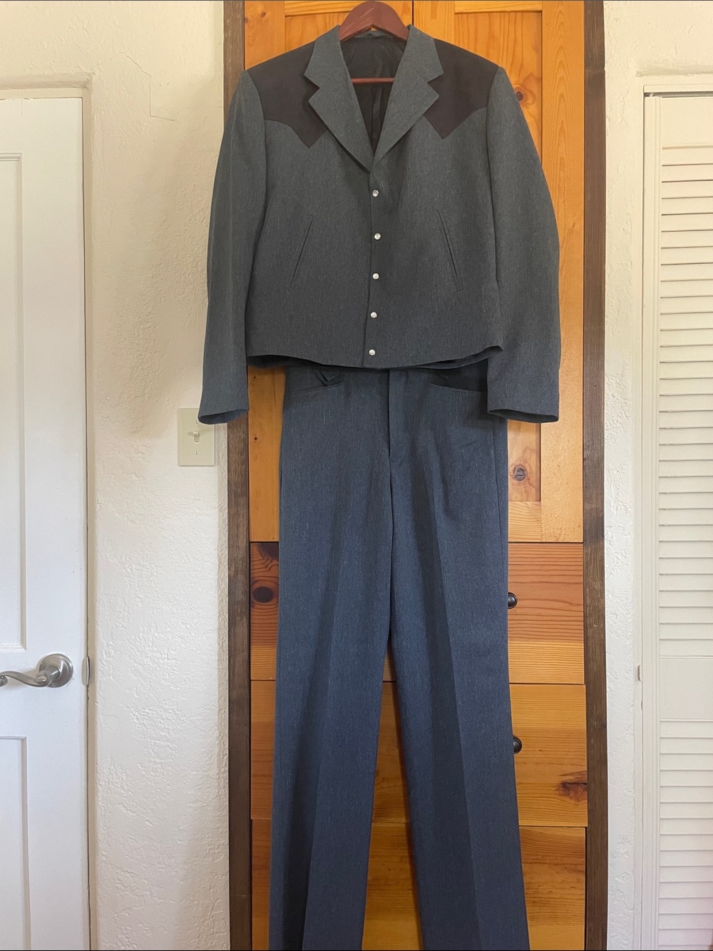 Circle S Two Piece Western suit